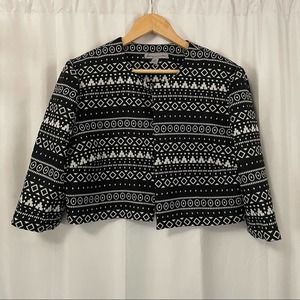 Danny & Nicole tribal crop blazer size 12P